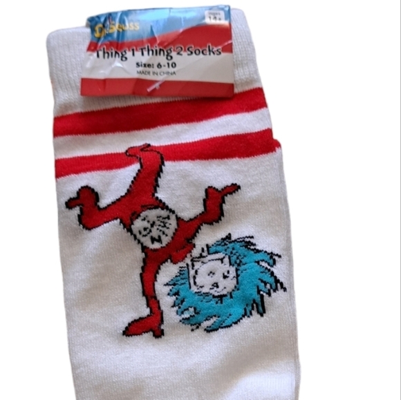 SPIRIT HALLOWEEN DR. SEUSS Thing 1 2 knee high socks 6-10 cartoon graphics Fun - Picture 5 of 5